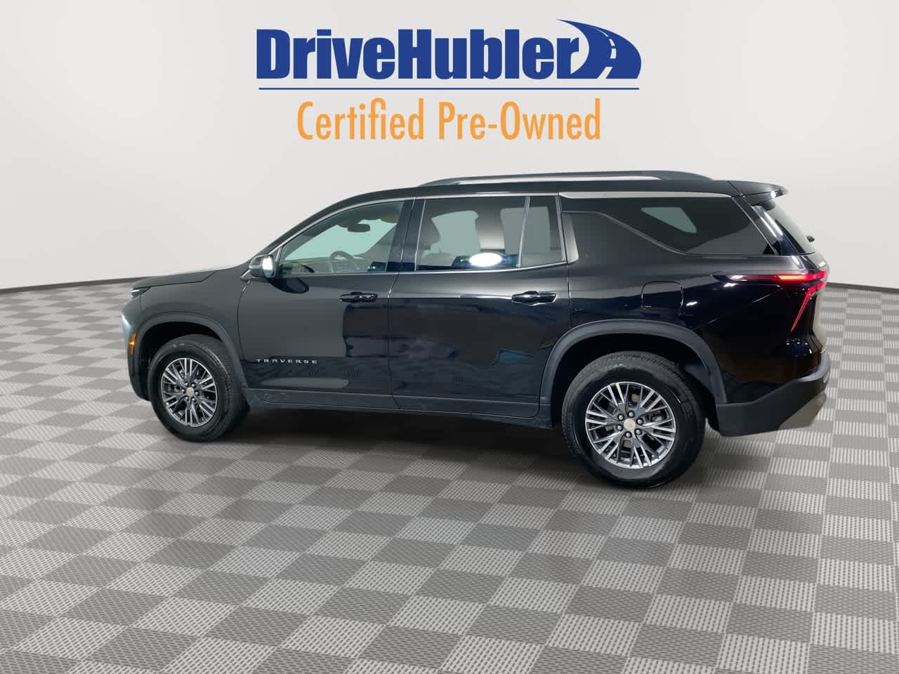 2025 Chevrolet Traverse FWD LT