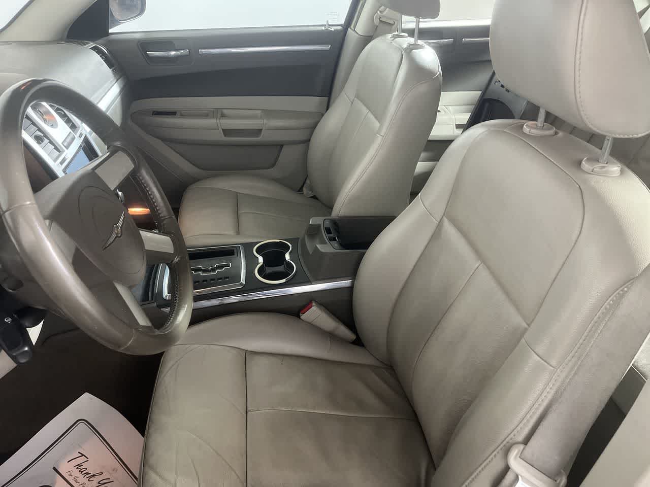 2010 Chrysler 300 Touring