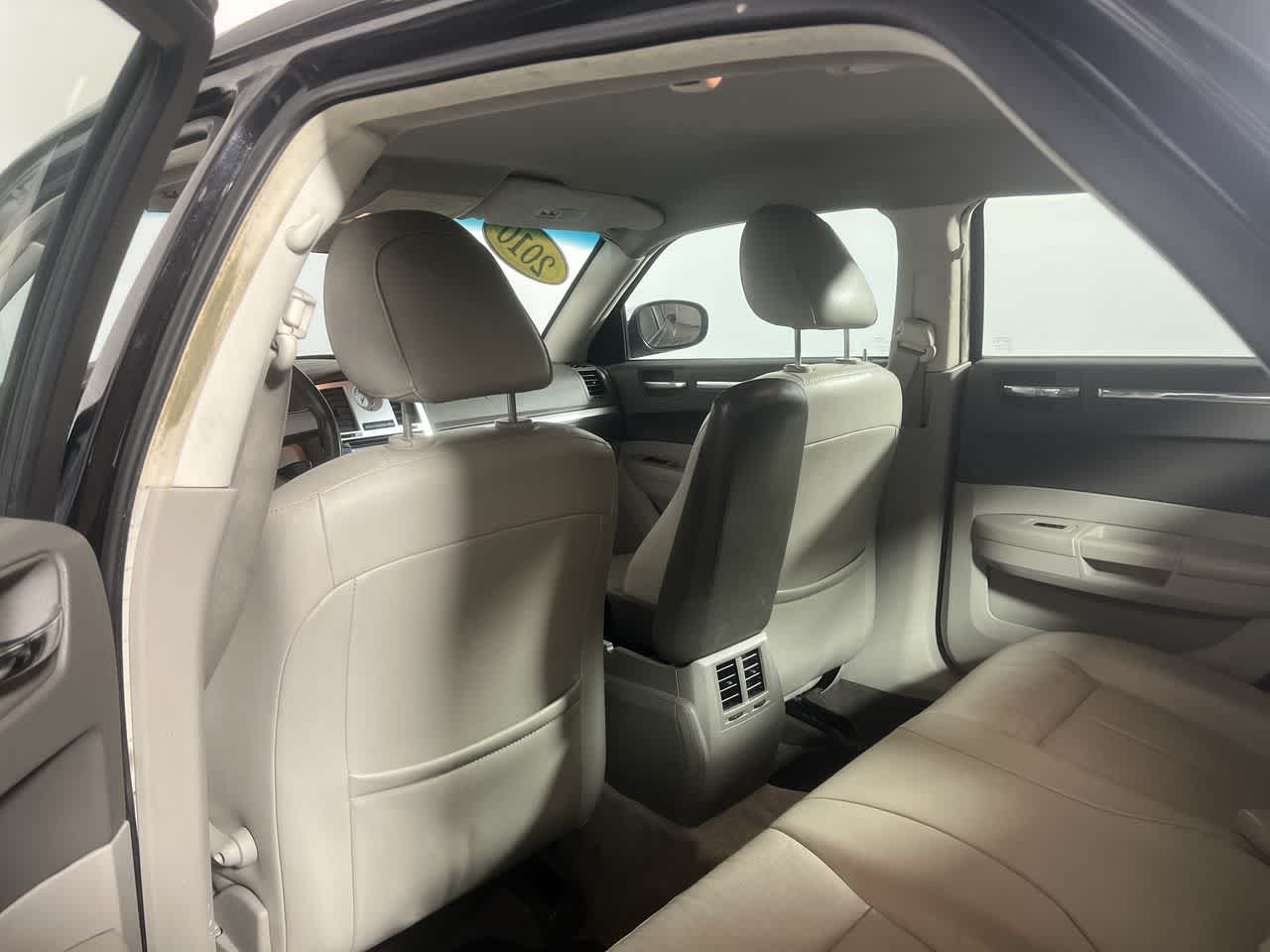 2010 Chrysler 300 Touring