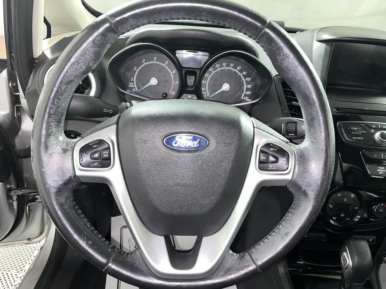 2015 Ford Fiesta SE