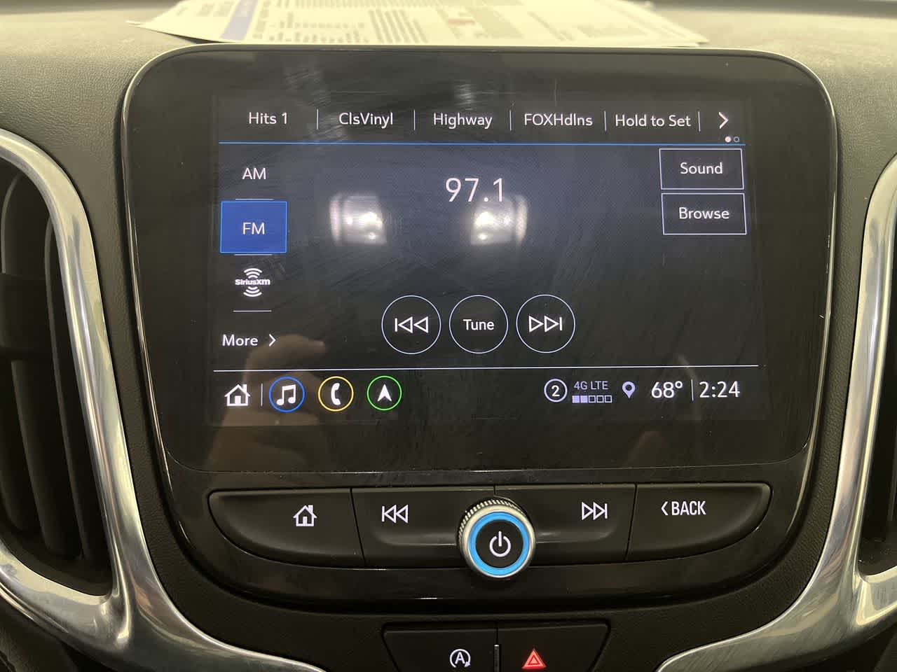 2023 Chevrolet Equinox Premier