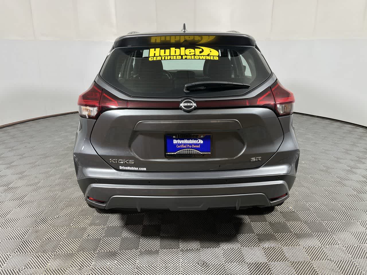 2024 Nissan Kicks SR