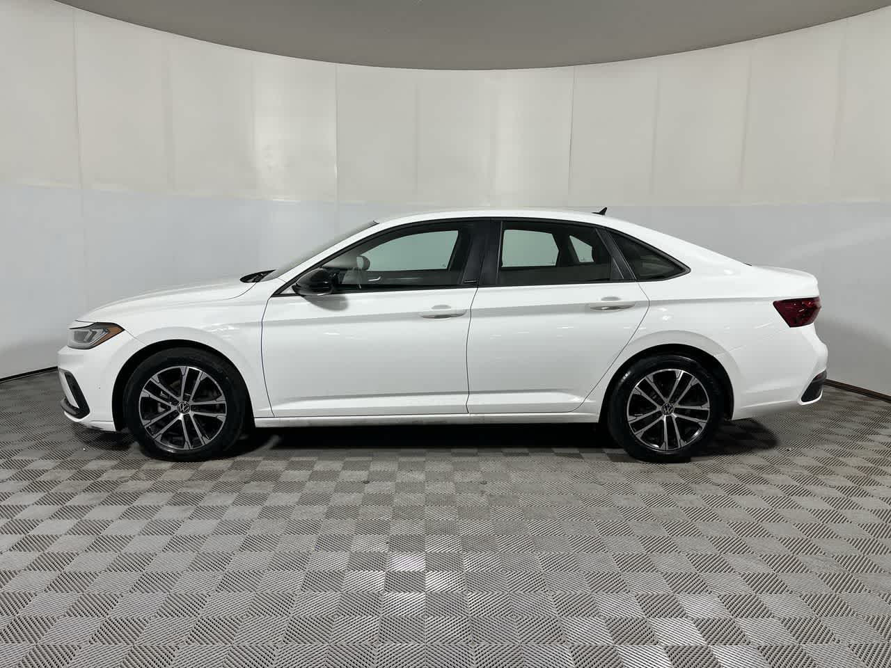 2025 Volkswagen Jetta Sport