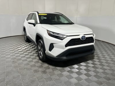 2022 Toyota RAV4 Hybrid XLE