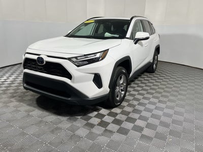 2022 Toyota RAV4 Hybrid XLE