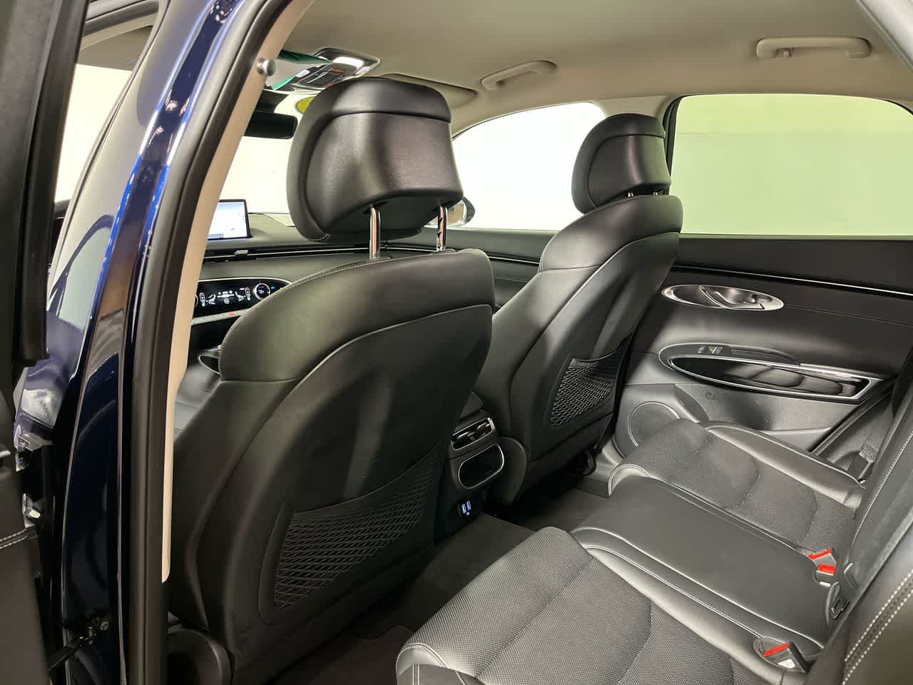 2025 Genesis GV70 2.5T