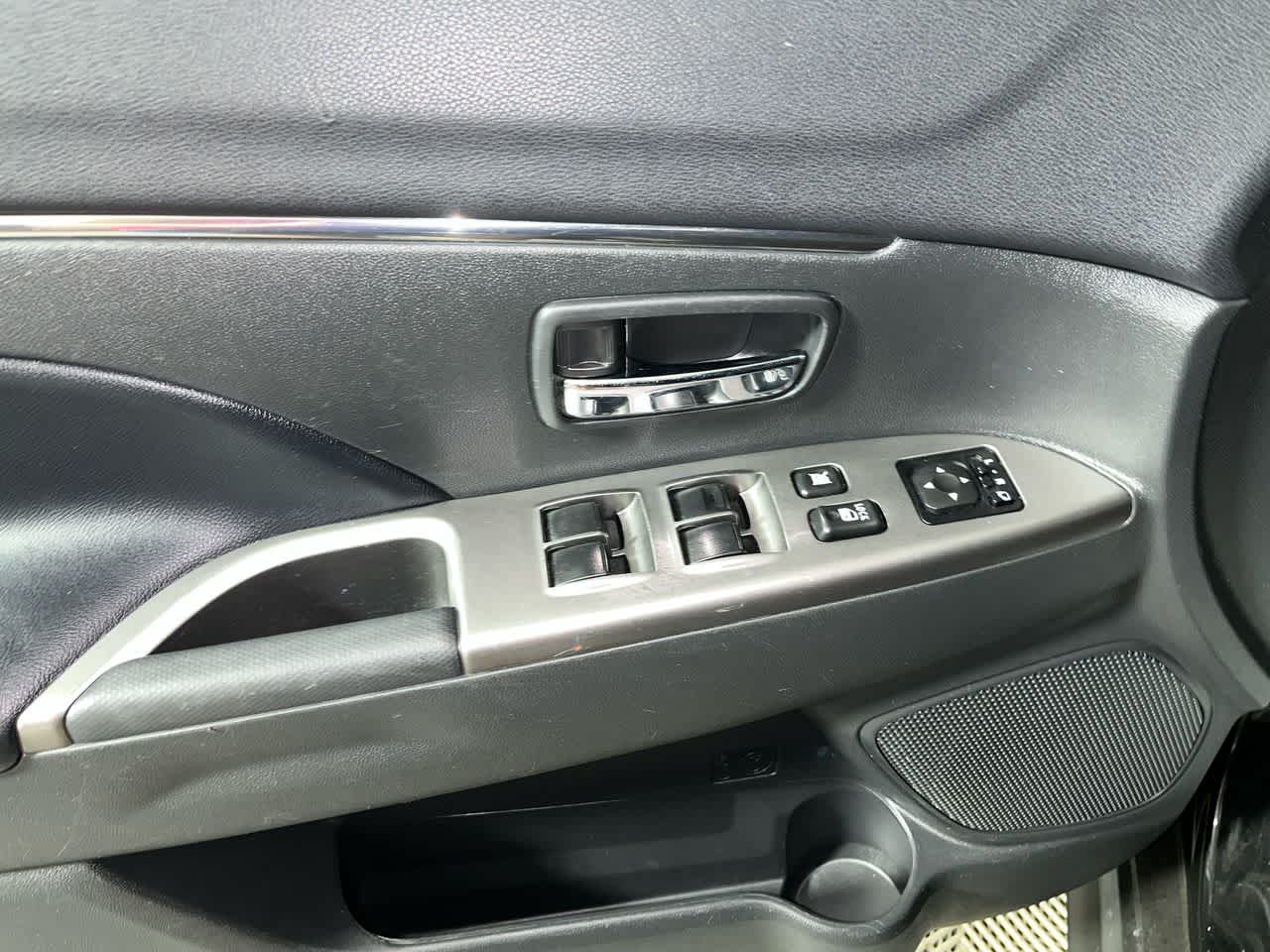 2024 Mitsubishi Outlander Sport SEL
