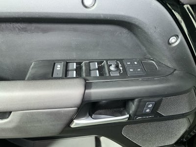 2025 Land Rover Defender S