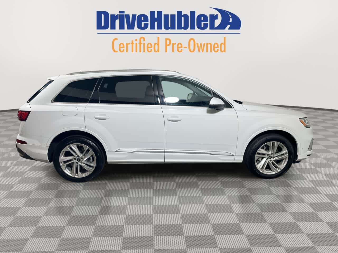 2023 Audi Q7 Premium