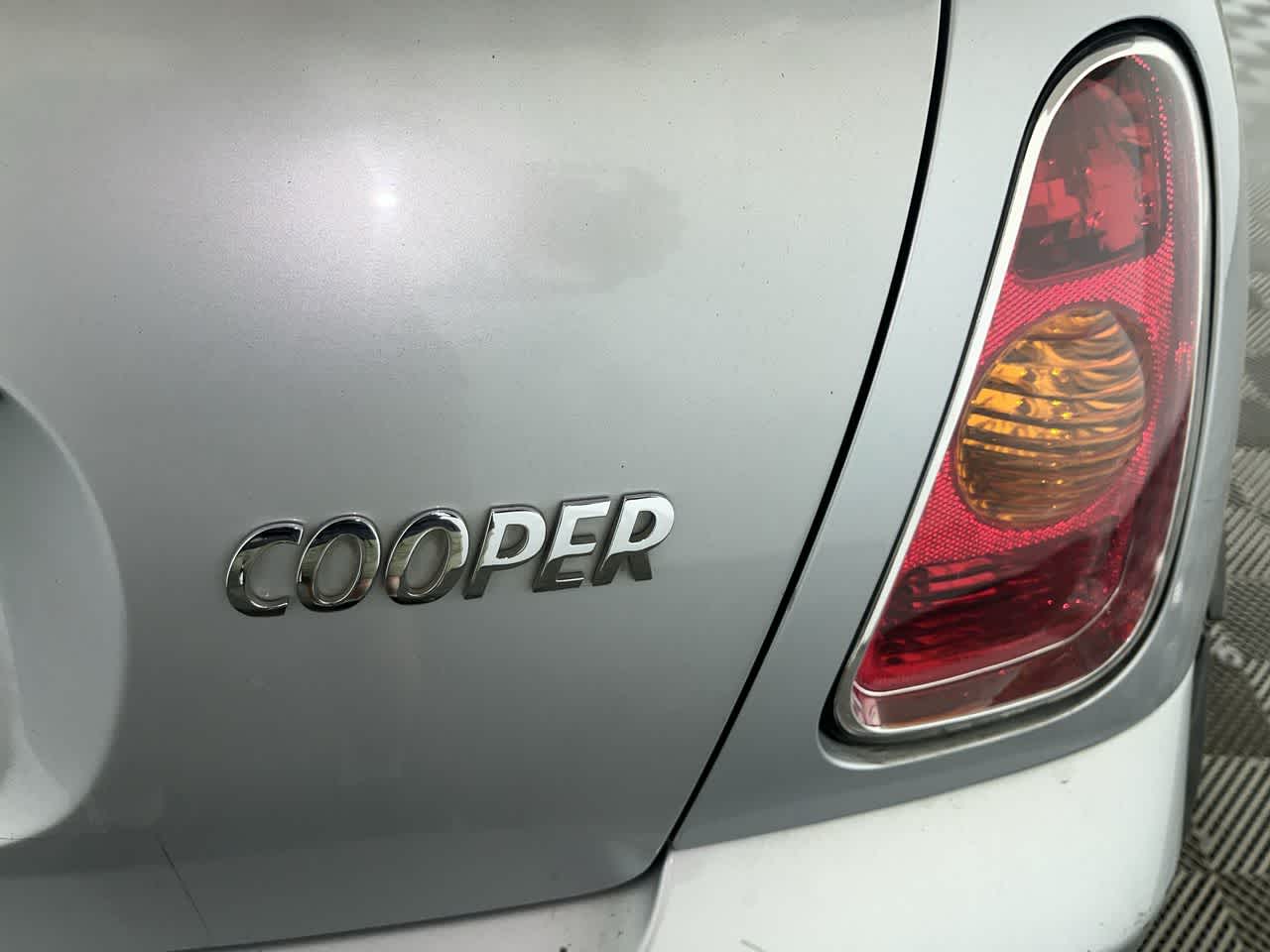 2004 MINI Hardtop 2dr Cpe