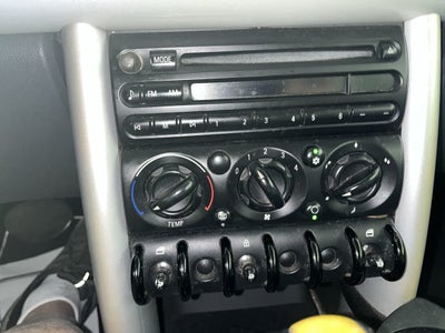 2004 MINI Hardtop 2dr Cpe