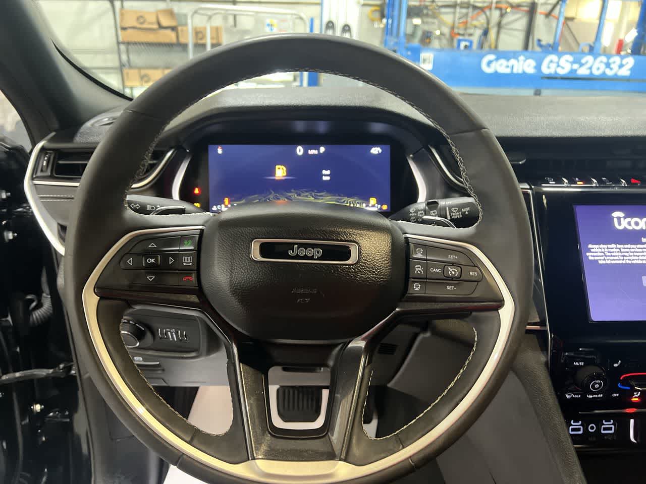 2023 Jeep Grand Cherokee L Altitude