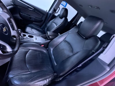 2011 Chevrolet Traverse LT w/1LT