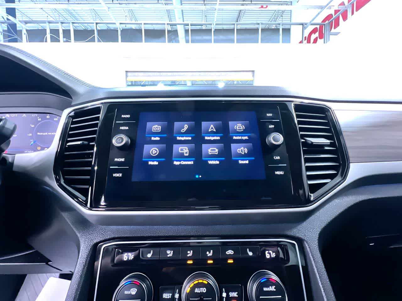 2023 Volkswagen Atlas 3.6L V6 SEL
