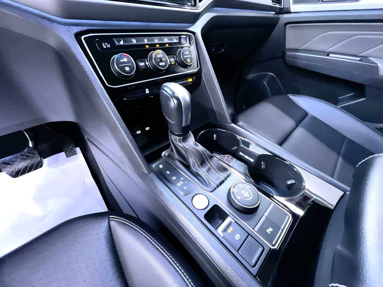 2023 Volkswagen Atlas 3.6L V6 SEL