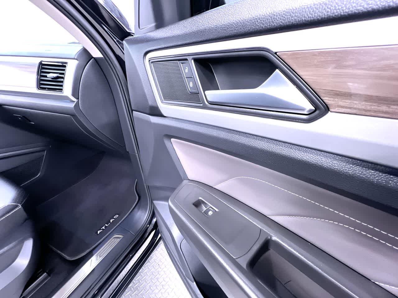 2023 Volkswagen Atlas 3.6L V6 SEL