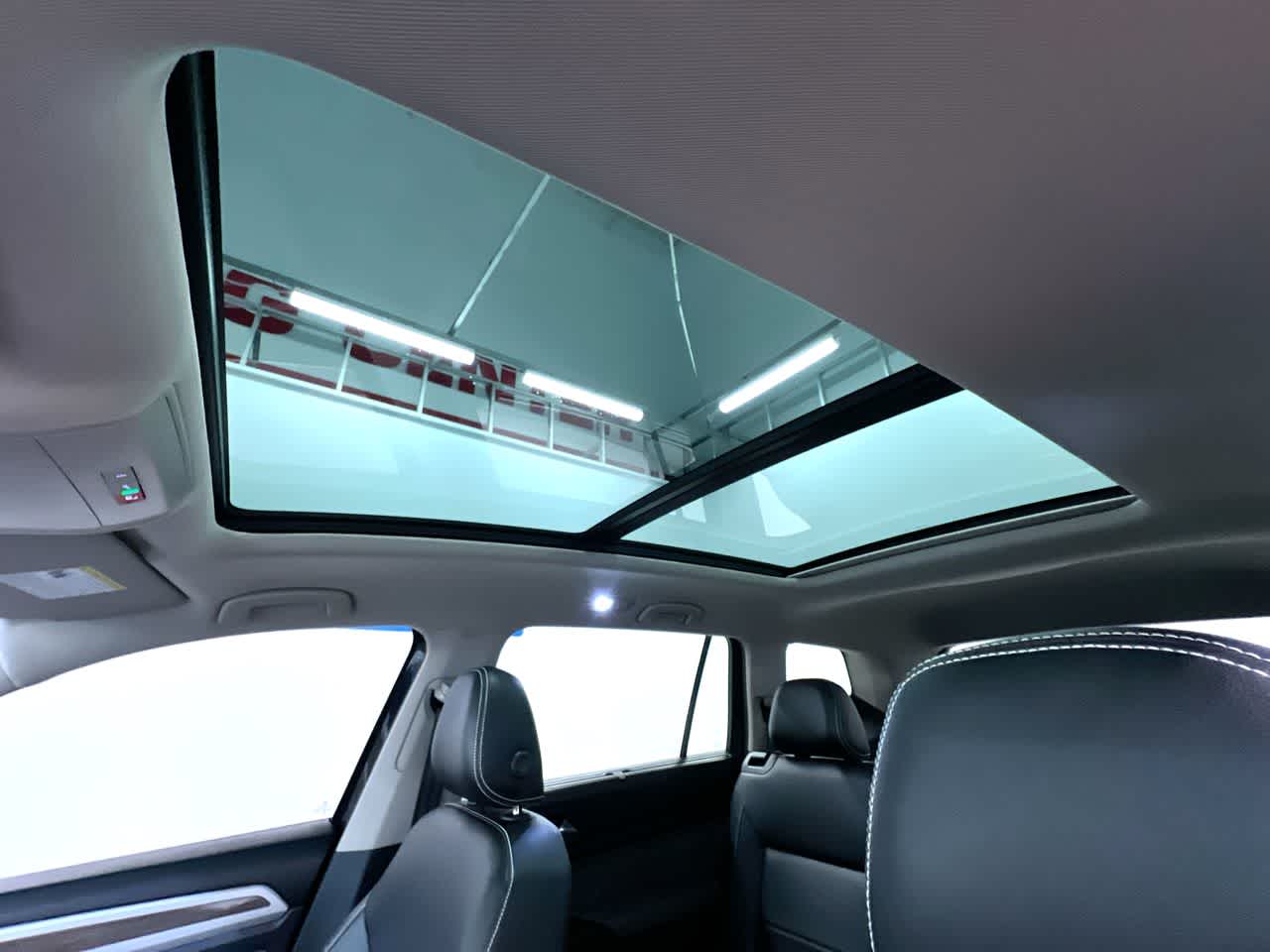 2023 Volkswagen Atlas 3.6L V6 SEL