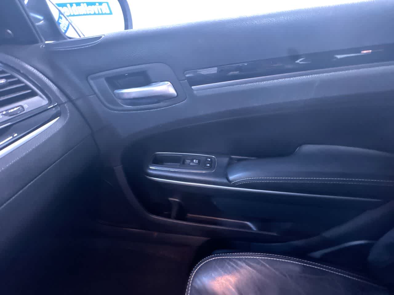 2019 Chrysler 300 300S