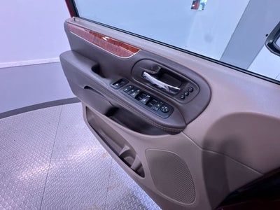 2015 Chrysler Town & Country Limited Platinum
