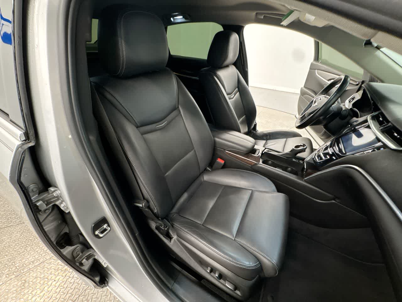 2016 Cadillac XTS Luxury Collection