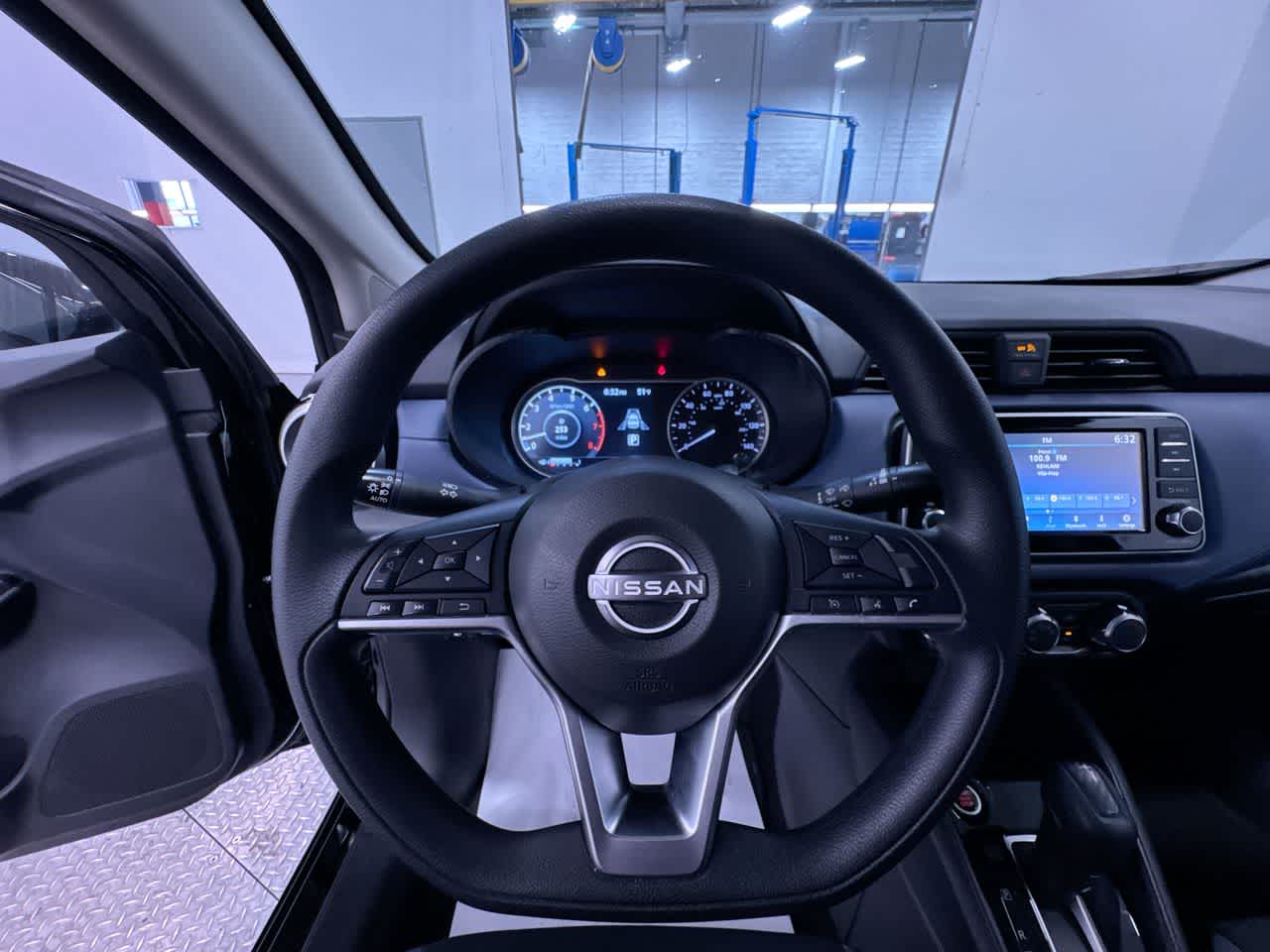 2024 Nissan Versa SV