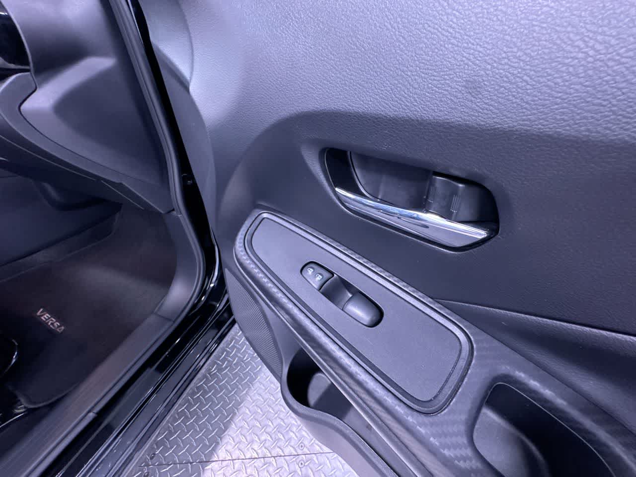2024 Nissan Versa SV