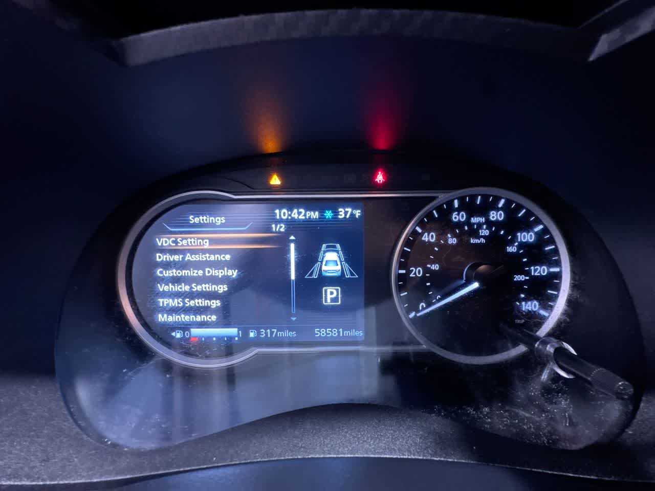 2022 Nissan Versa SR