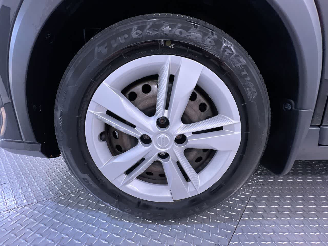 2023 Nissan Kicks S
