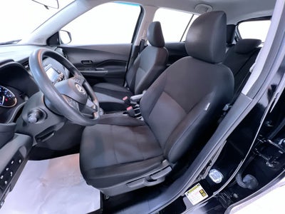 2023 Nissan Kicks S