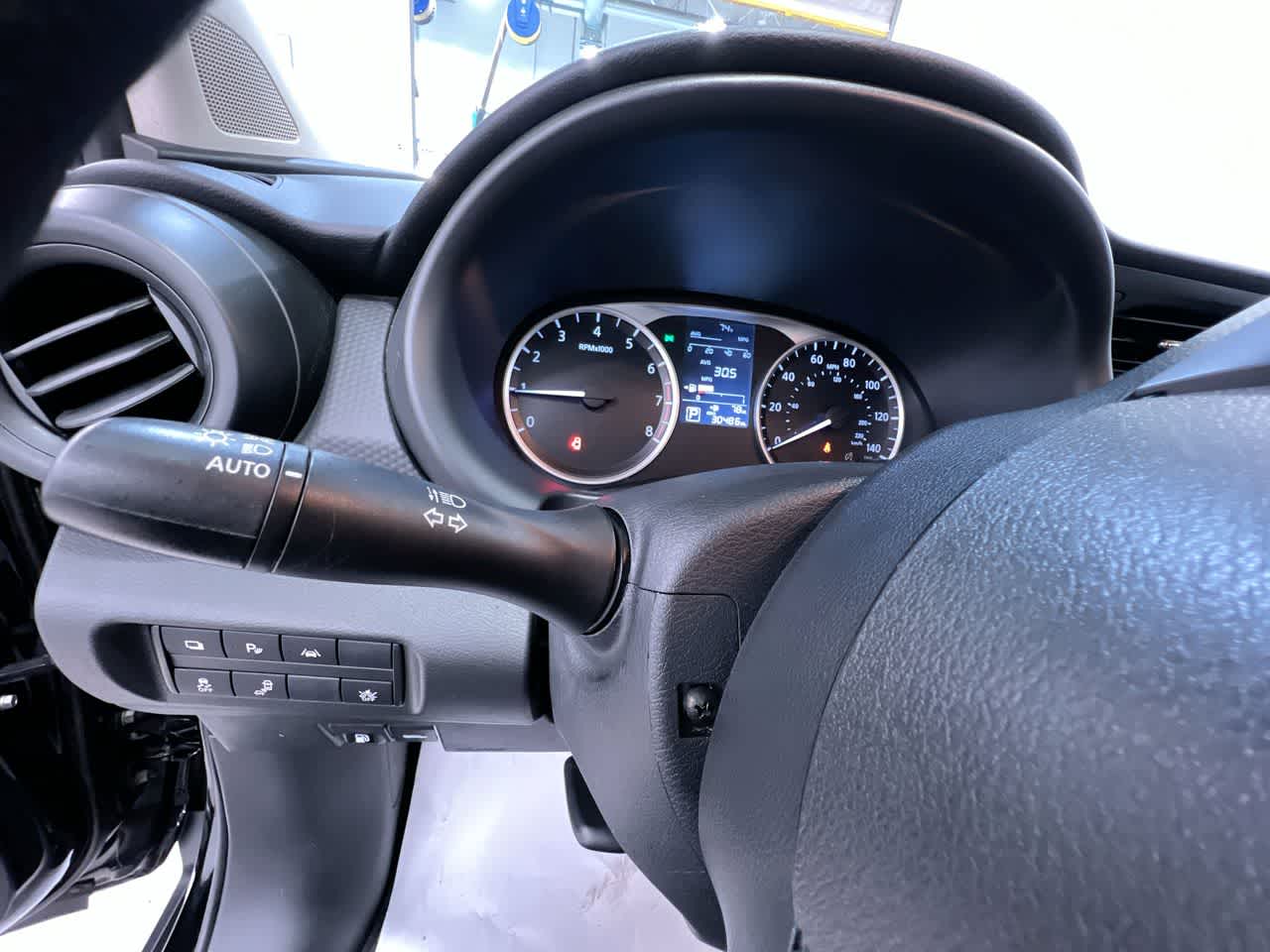 2023 Nissan Kicks S