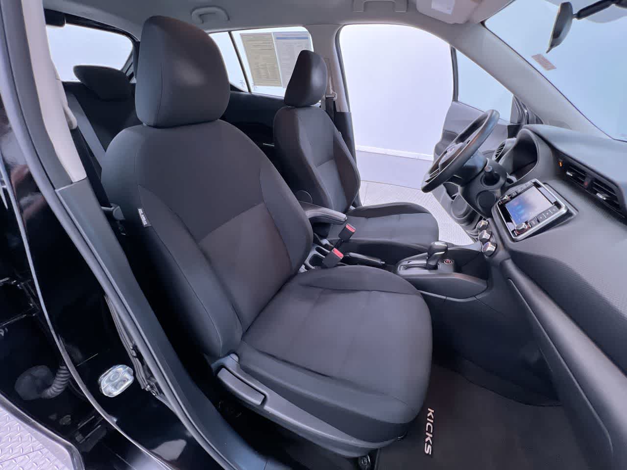 2023 Nissan Kicks S