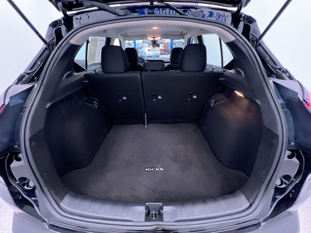 2023 Nissan Kicks S