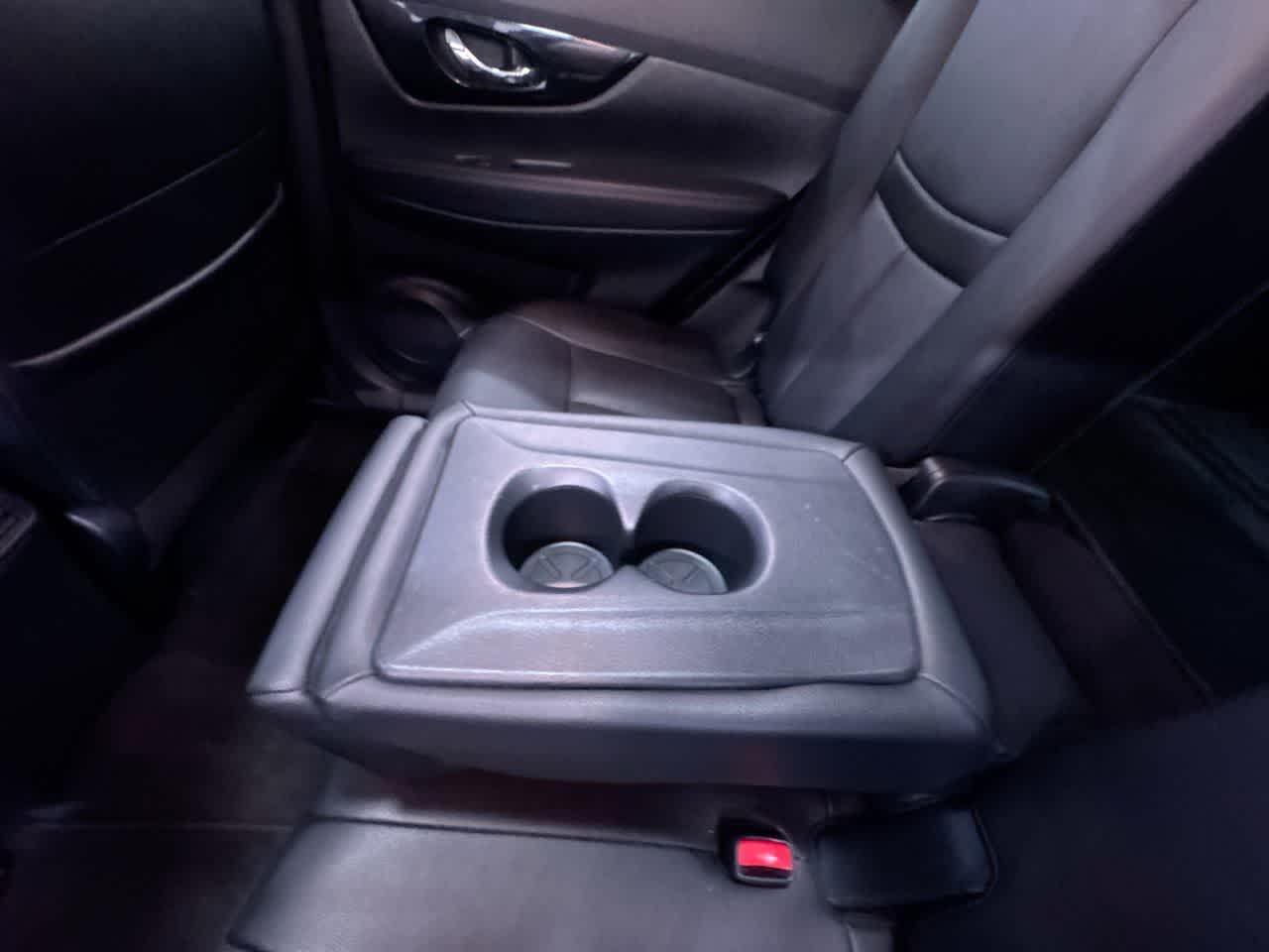 2020 Nissan Rogue SL