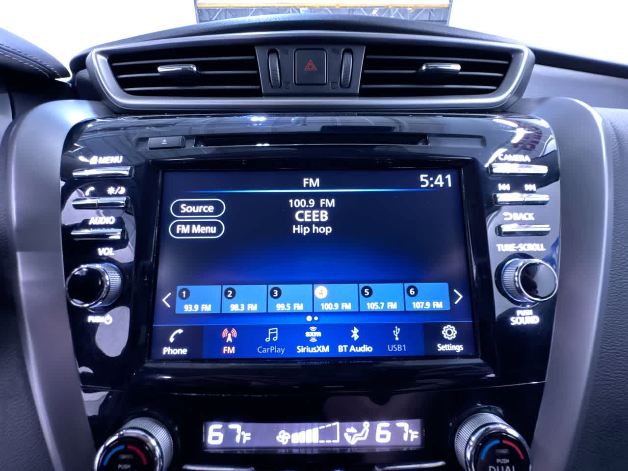 2023 Nissan Murano SV