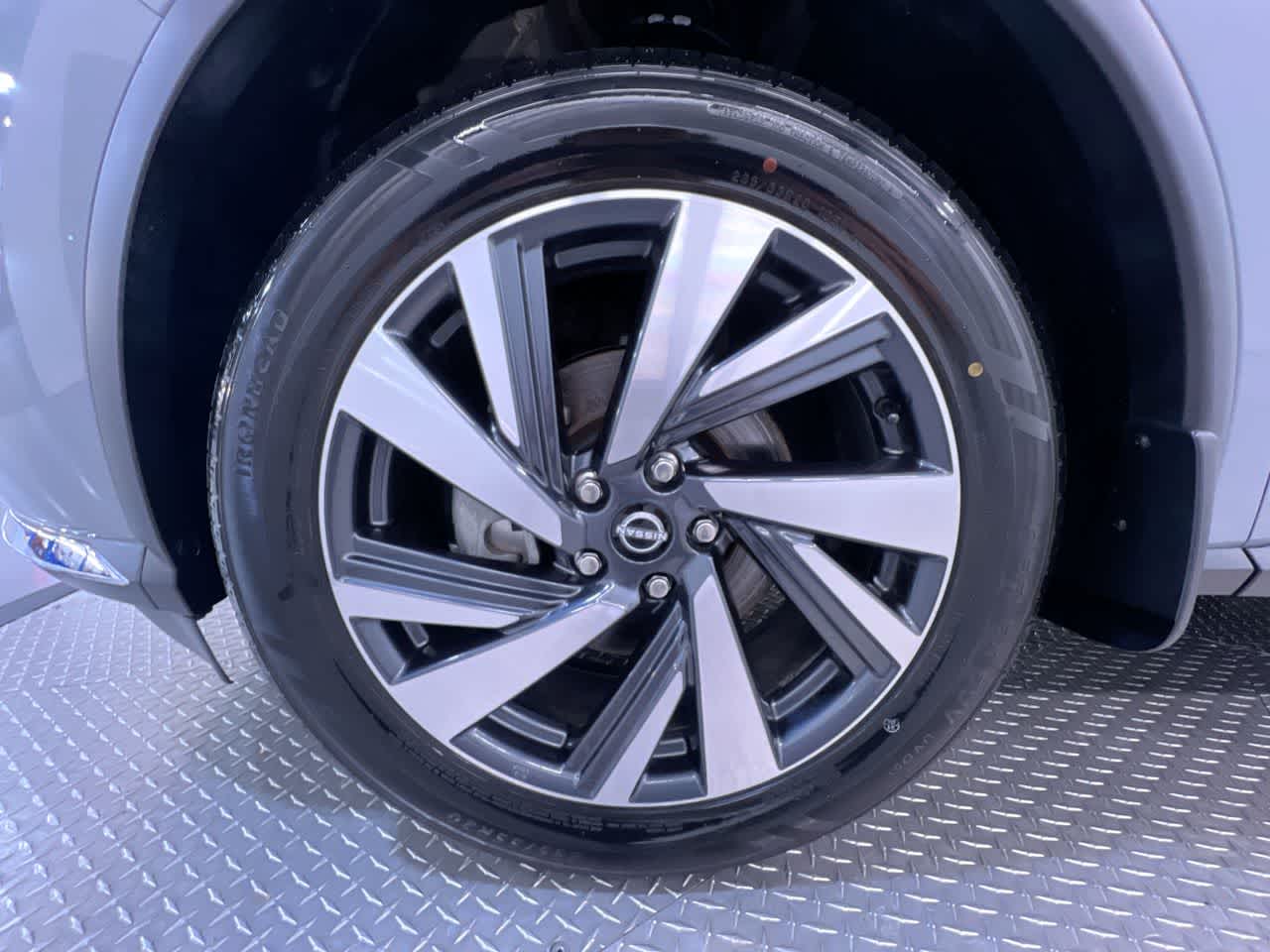 2023 Nissan Murano SL