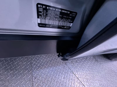 2025 Mitsubishi Outlander SE