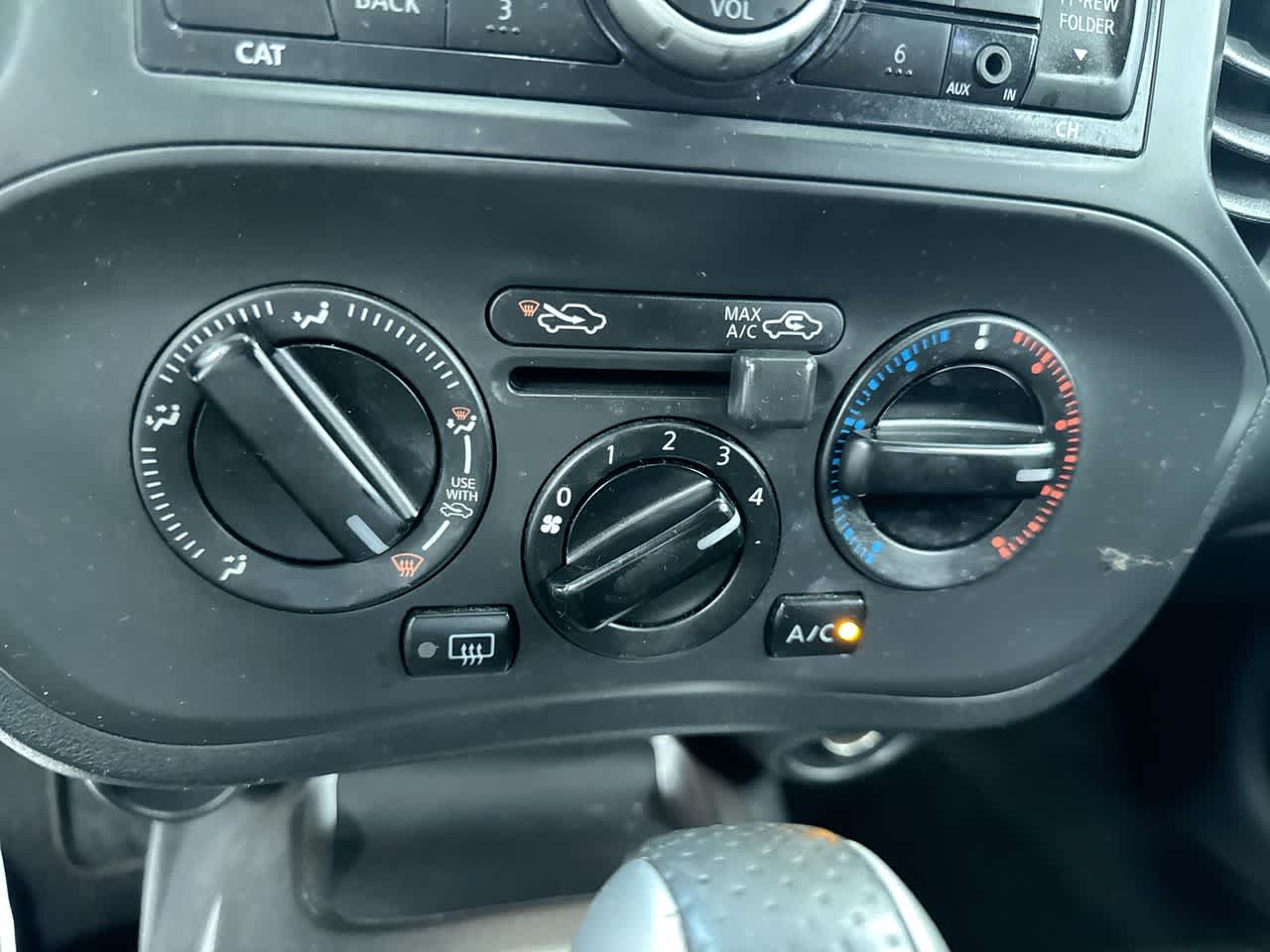 2011 Nissan JUKE S