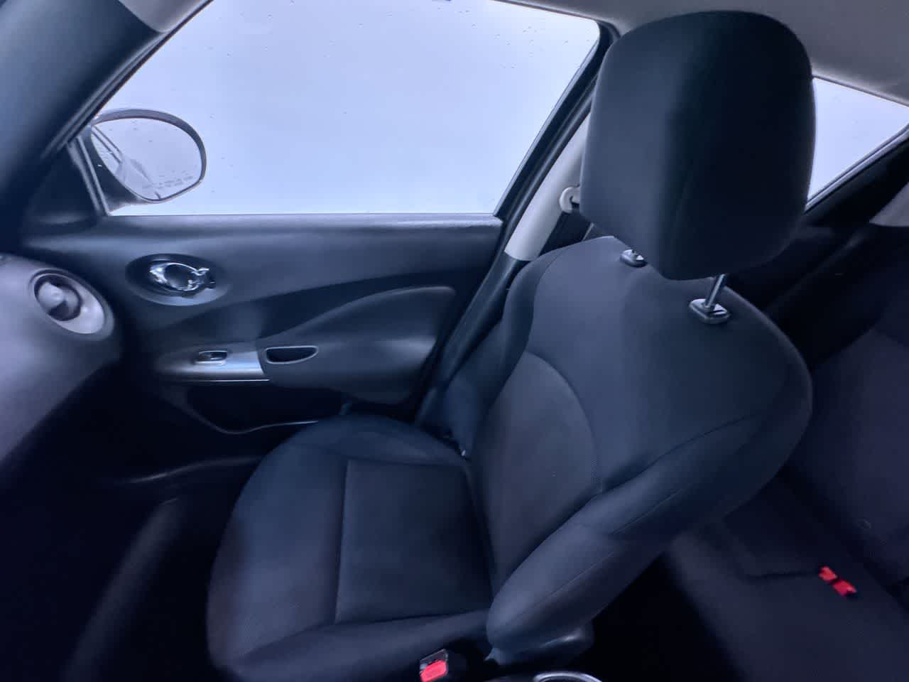 2011 Nissan JUKE S