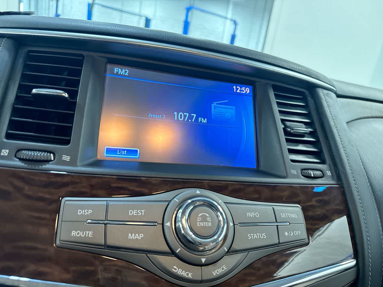 2017 Nissan Armada SV