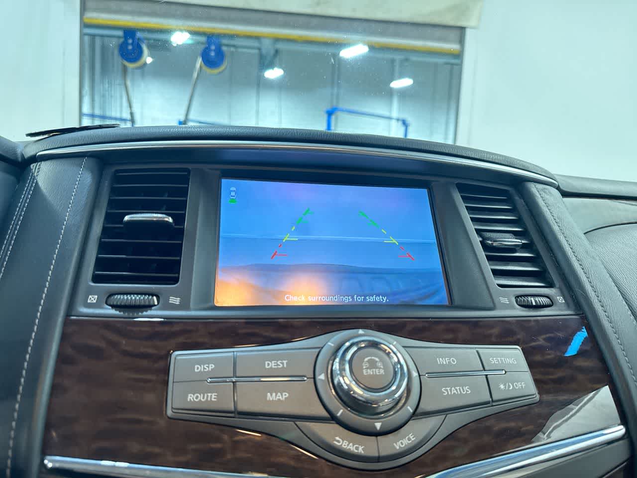 2017 Nissan Armada SV