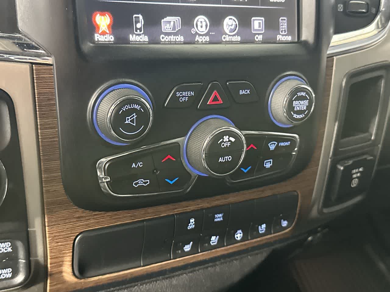 2017 RAM 1500 Laramie