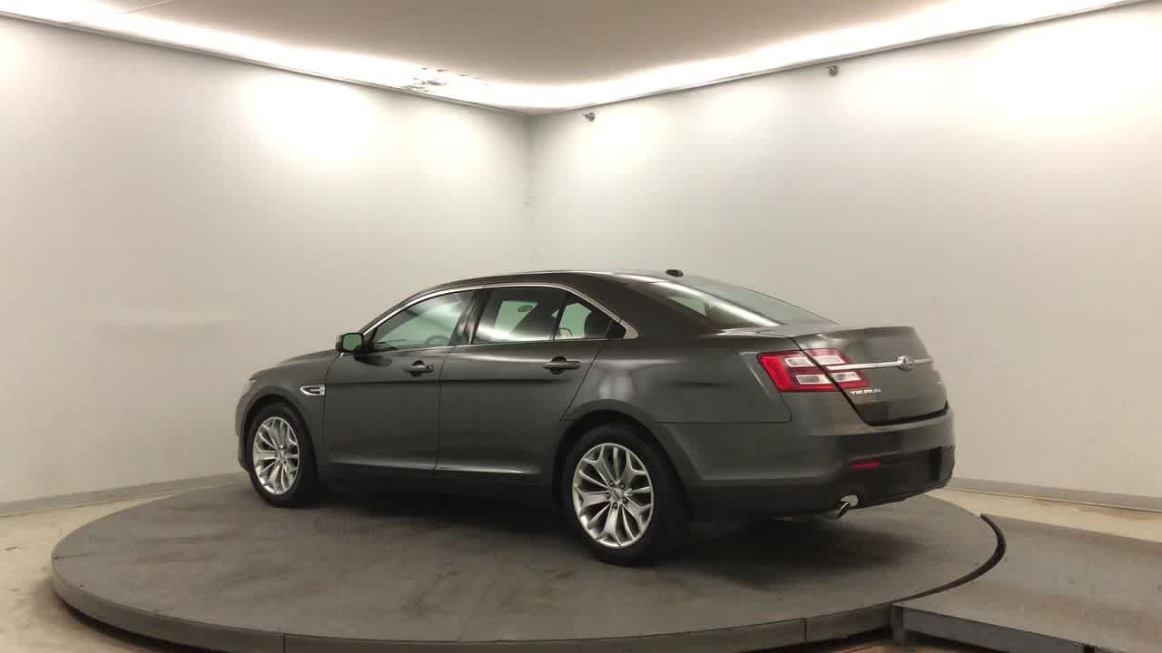 2019 Ford Taurus Limited