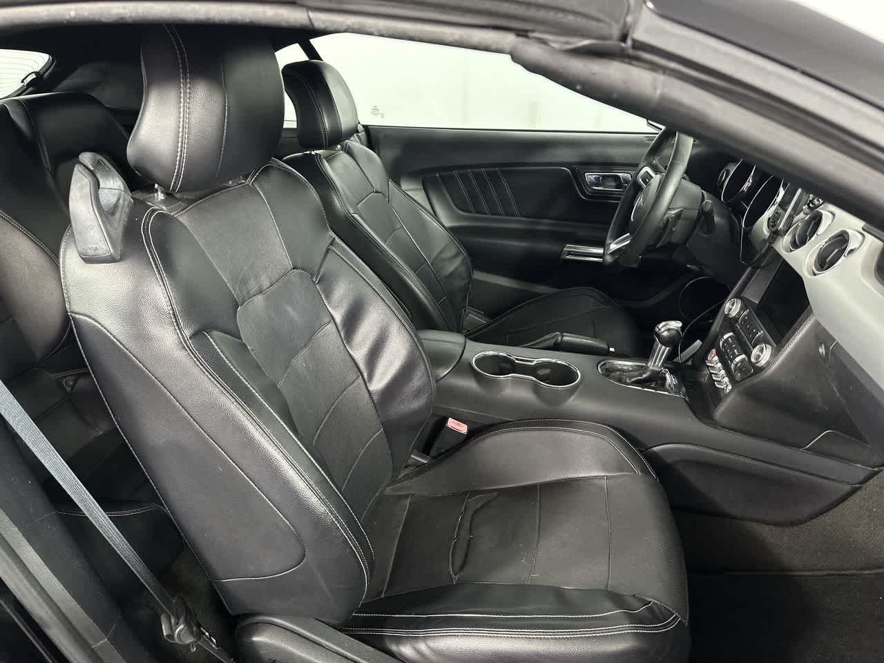 2015 Ford Mustang EcoBoost Premium