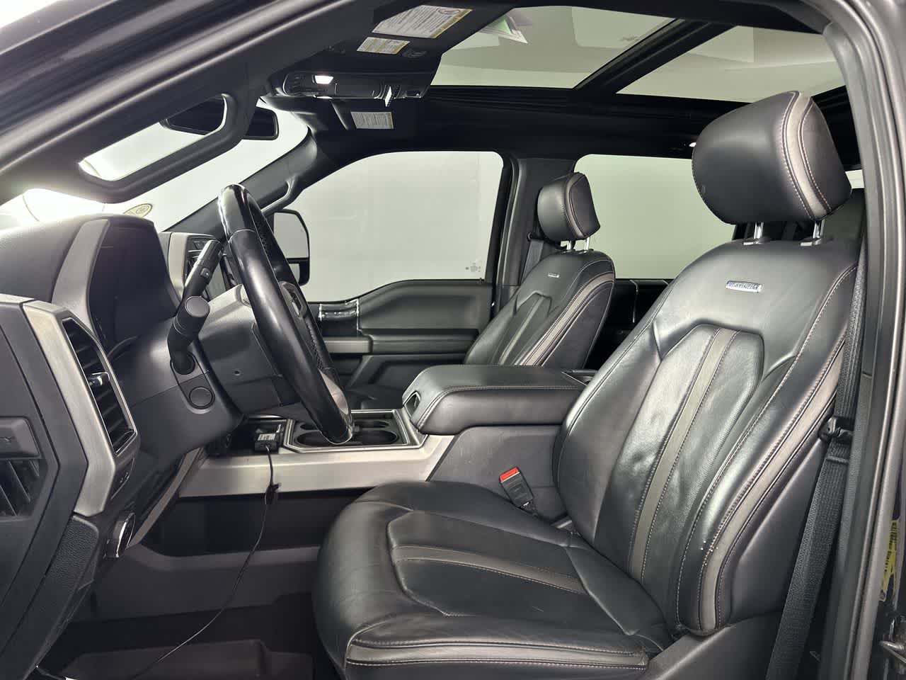 2022 Ford Super Duty F-250 SRW Platinum