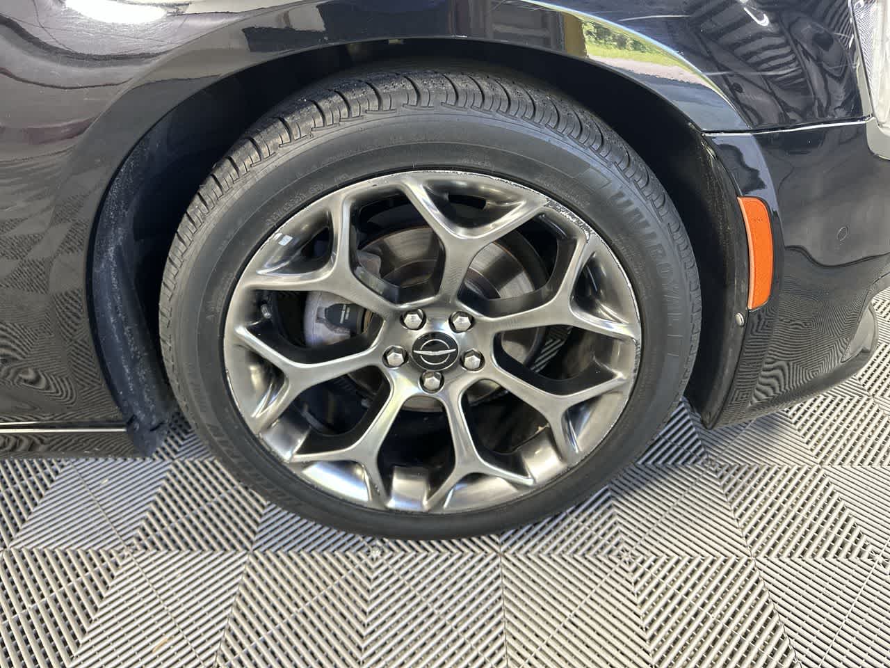 2018 Chrysler 300 300S