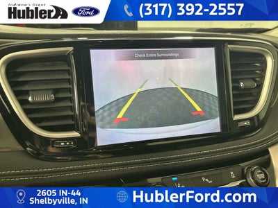 2024 Chrysler Pacifica Hybrid Select