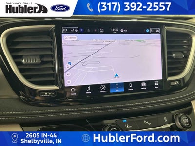 2024 Chrysler Pacifica Hybrid Select