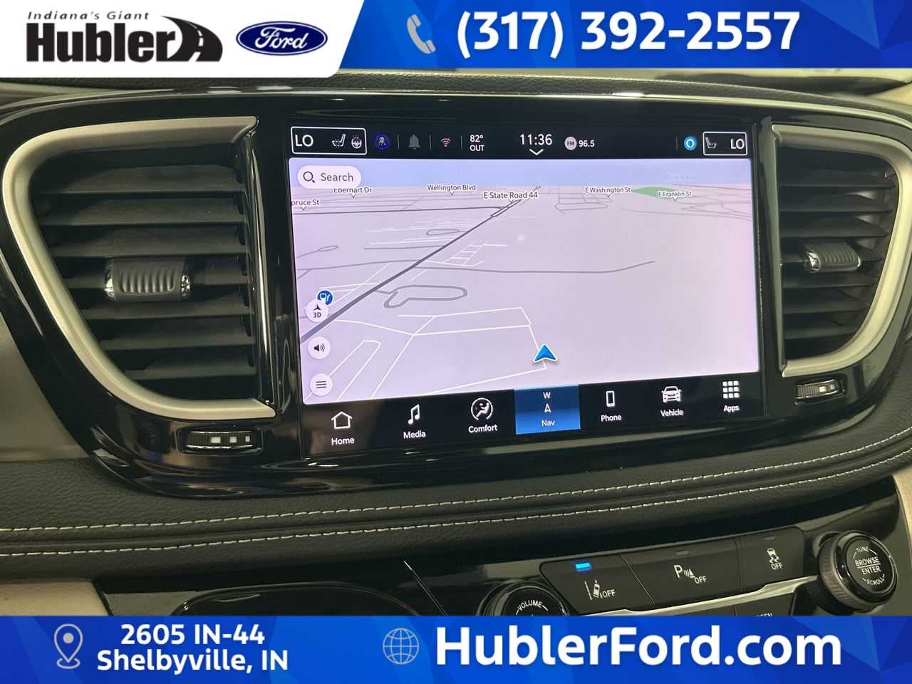2024 Chrysler Pacifica Hybrid Select