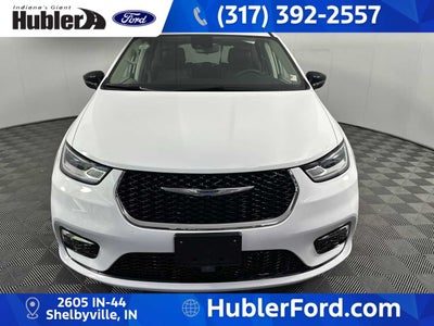 2024 Chrysler Pacifica Hybrid Select