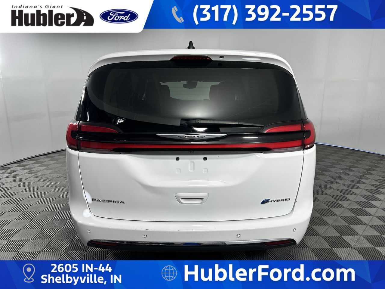 2024 Chrysler Pacifica Hybrid Select